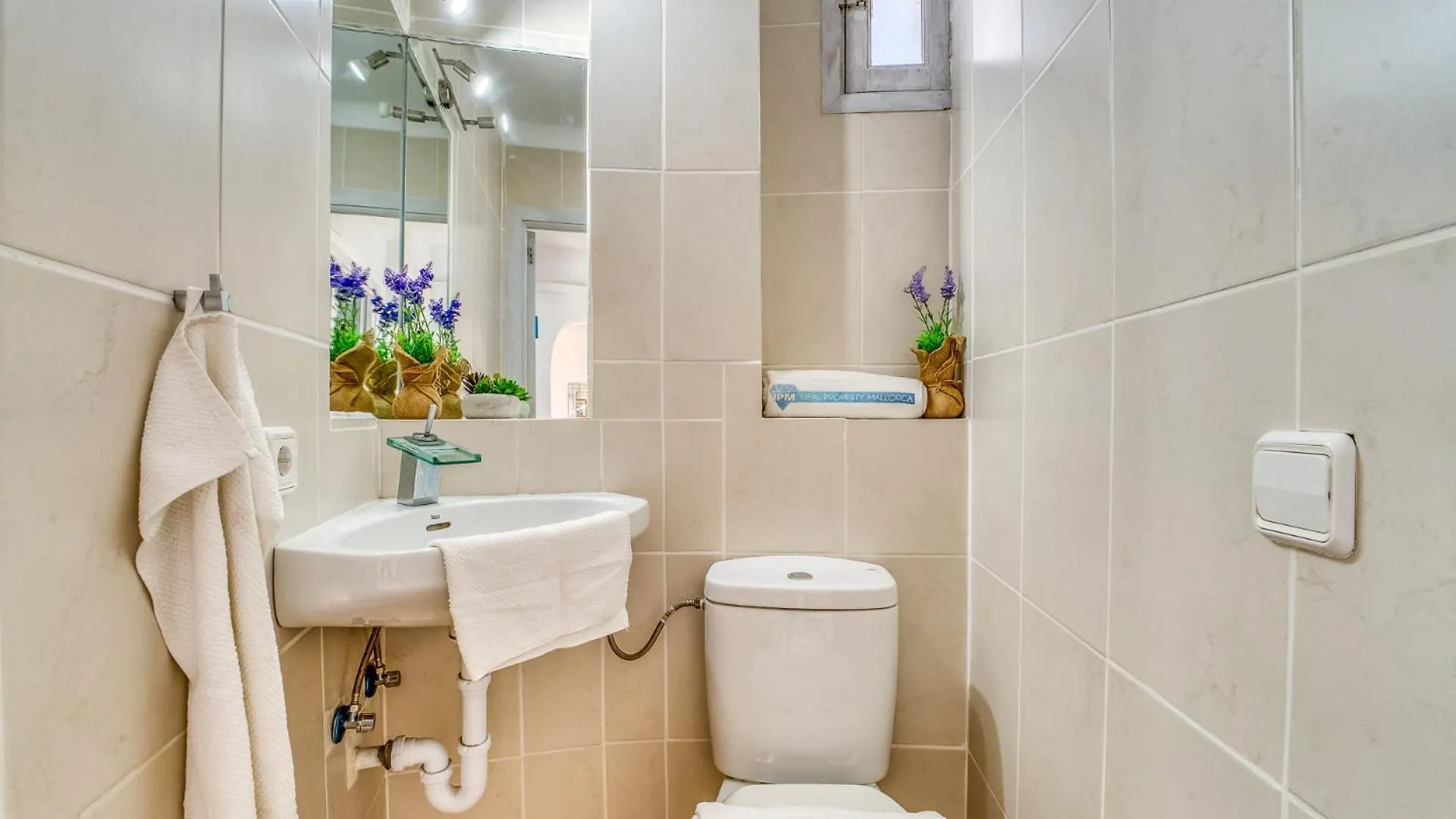 פורט ד'אלקודיה Ideal Property Mallorca - Dali 127 0*, פורט ד'אלקודיה ספרד